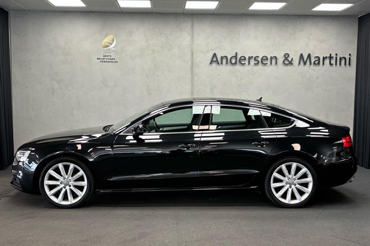 Sort Audi A5 fra 2016