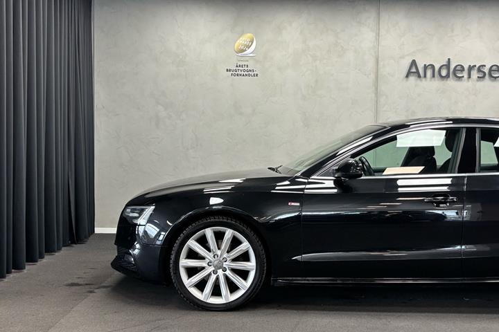Sort Audi A5 fra 2016