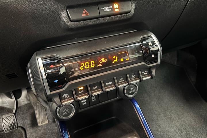 Blå Suzuki Ignis fra 2020