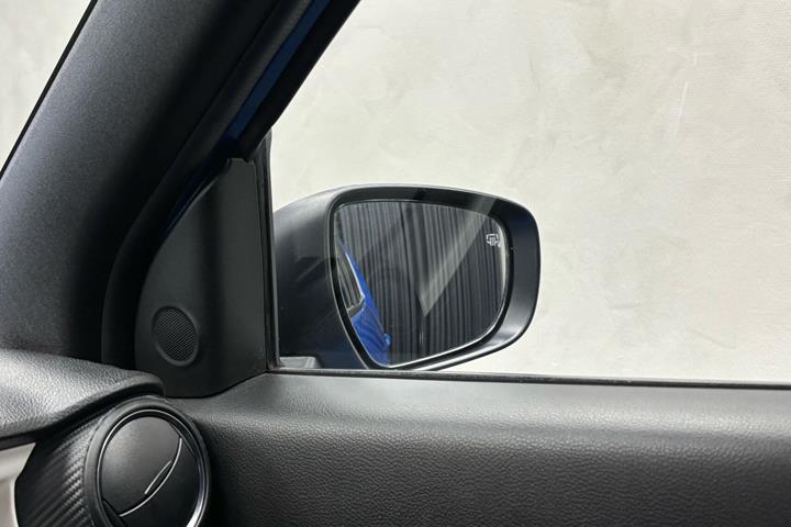 Blå Suzuki Ignis fra 2020