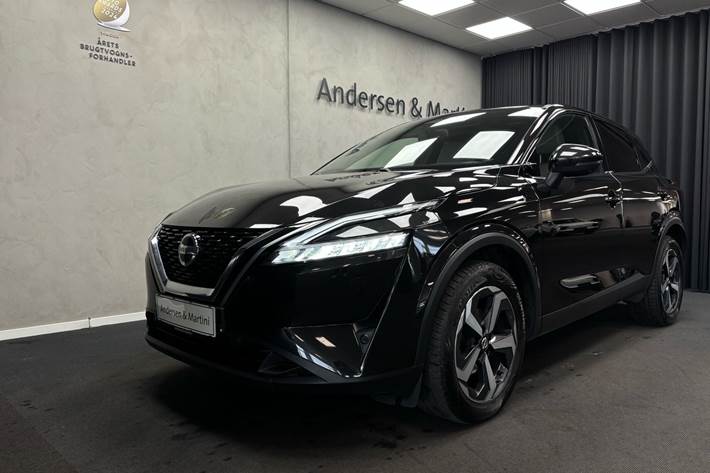 Sort Nissan Qashqai fra 2022