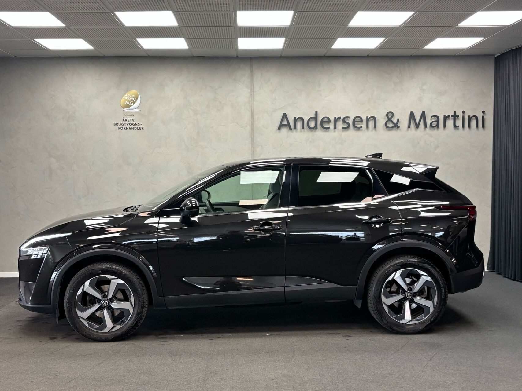 Sort Nissan Qashqai fra 2022