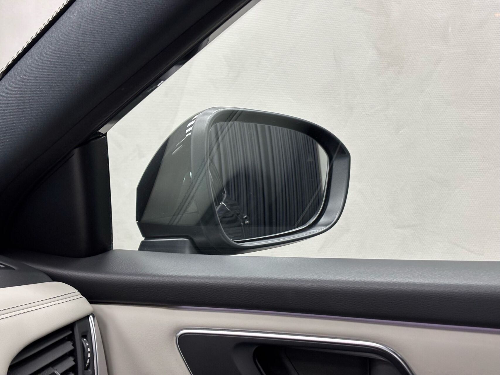 Sort Nissan Qashqai fra 2022