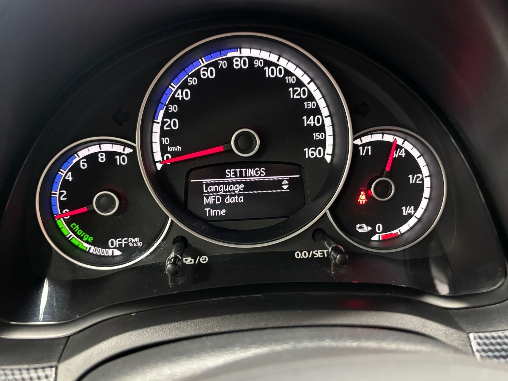 Rød VW e-up fra 2021