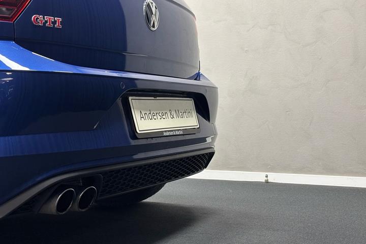 Blå VW Polo fra 2018