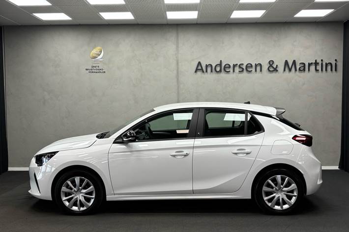 Hvid Opel Corsa-e fra 2025