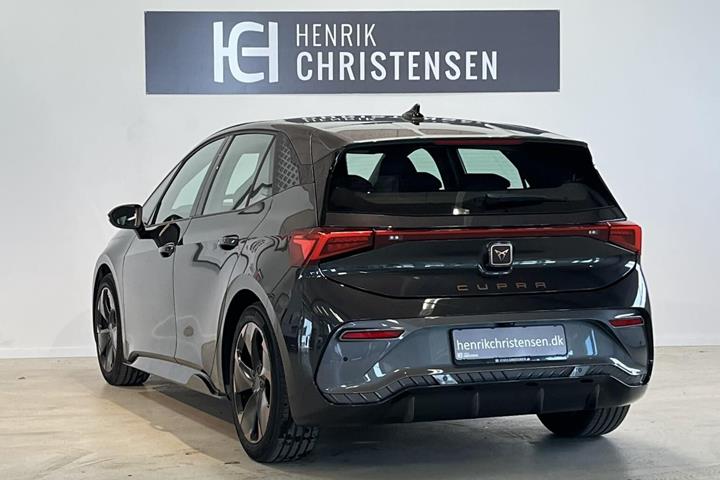 Sort Cupra Born fra 2023