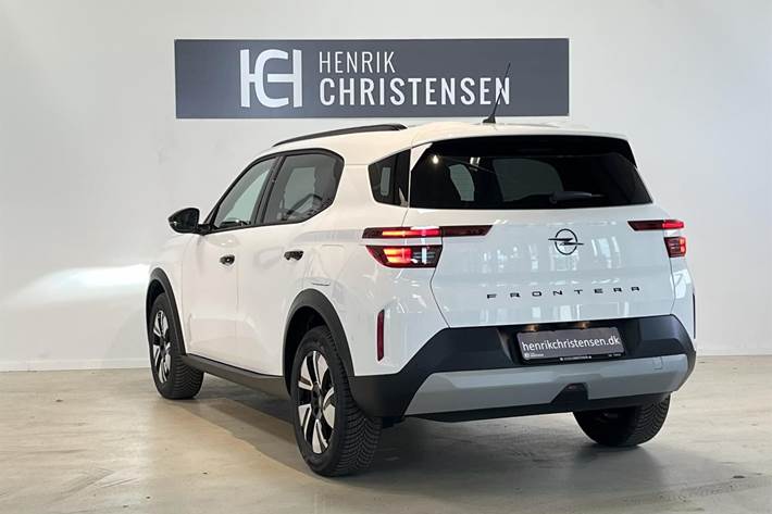 Hvid Opel Frontera fra 2025
