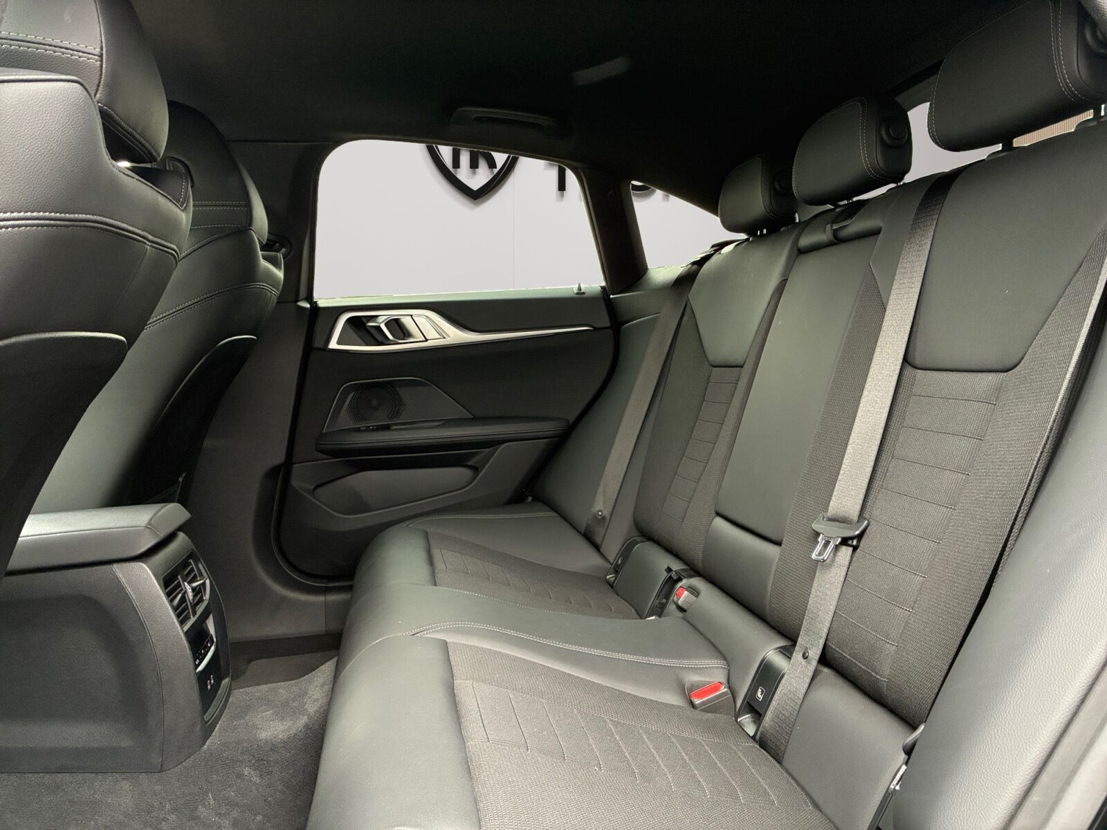 Sort BMW i4 fra 2022