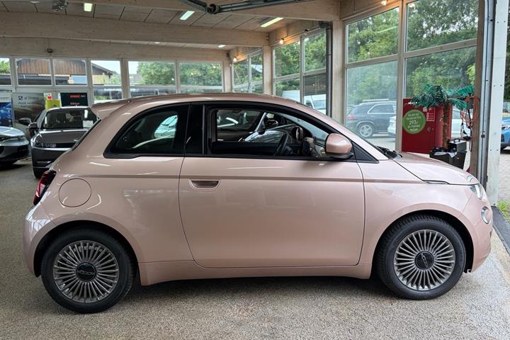 undefined Fiat 500e fra 2023