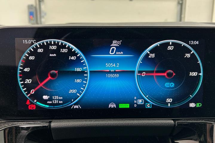 Sort Mercedes EQA250 fra 2022