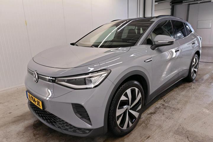 Grå VW ID.4 fra 2021 set udefra