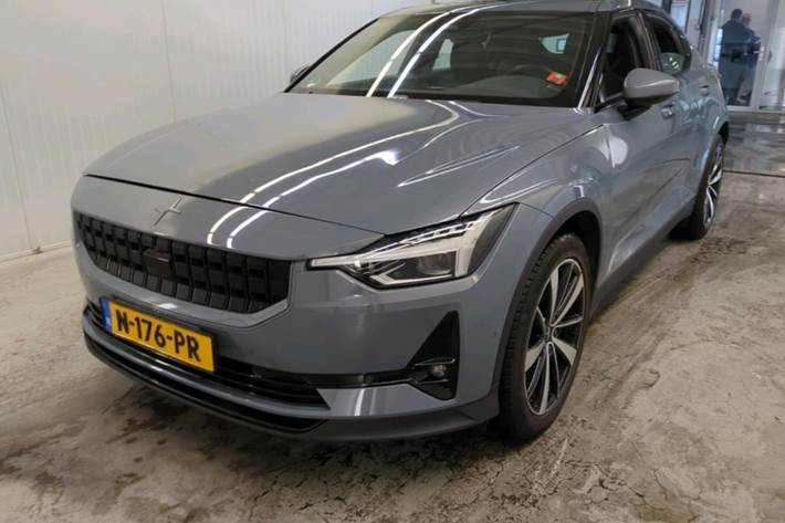 Grå Polestar 2 fra 2022