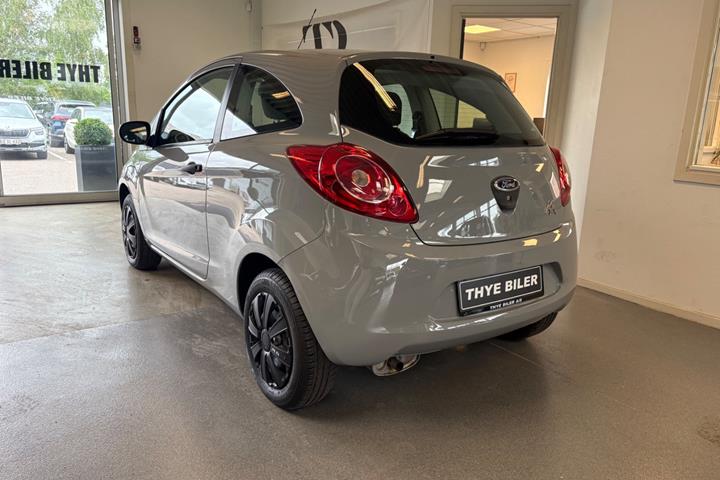 Grå Ford Ka fra 2015