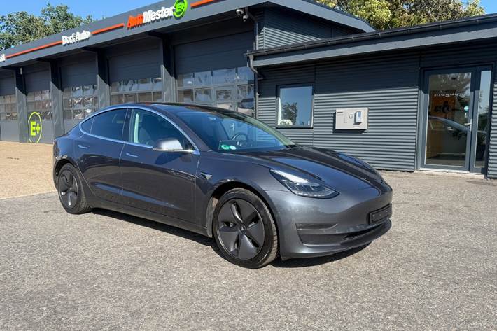 undefined Tesla Model 3 fra 2019