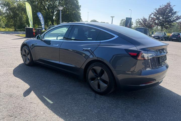 undefined Tesla Model 3 fra 2019