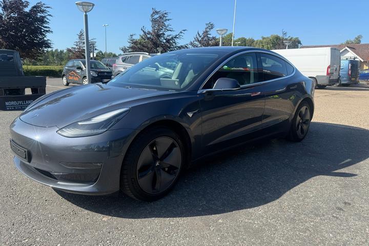 undefined Tesla Model 3 fra 2019