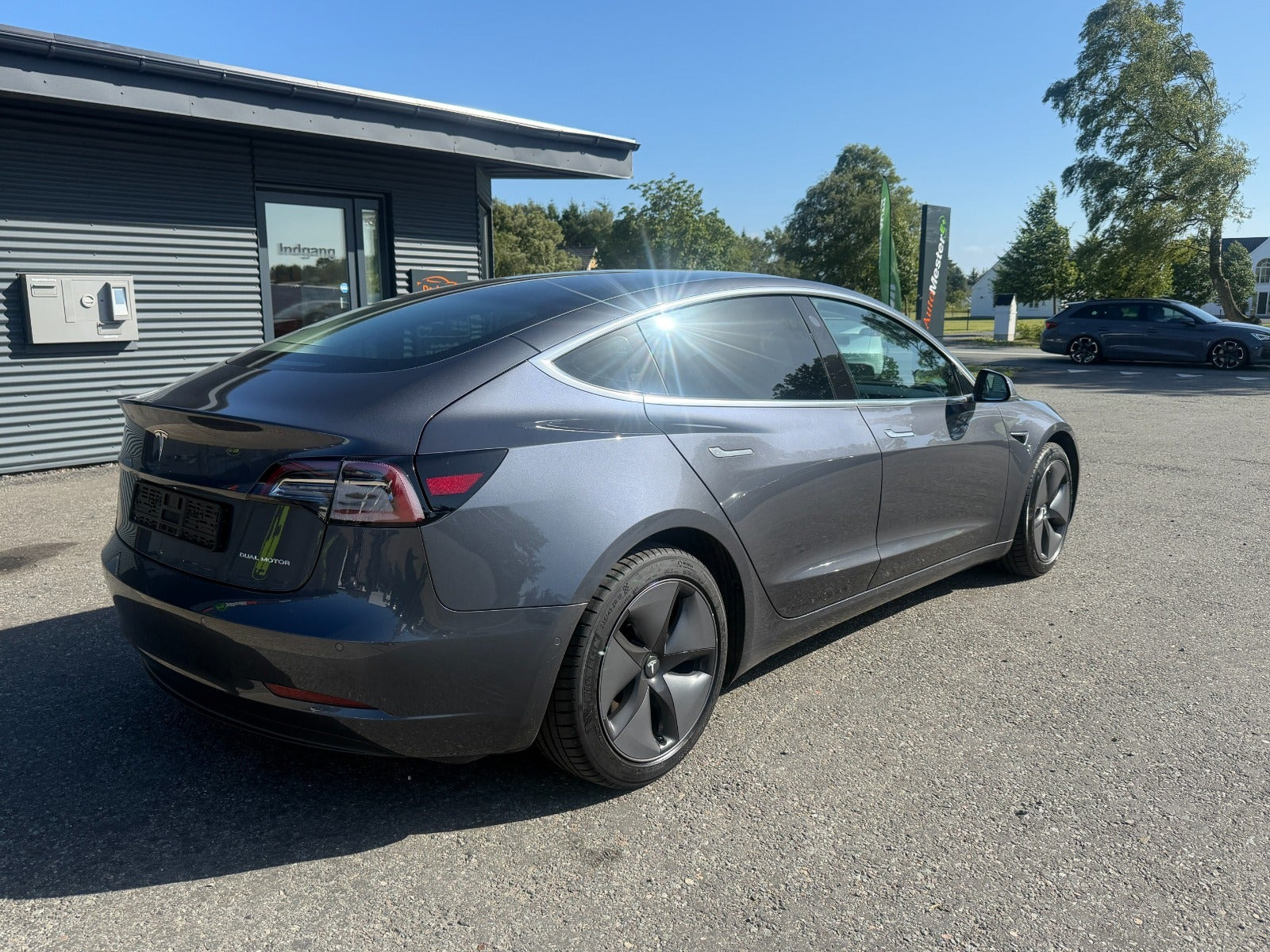 undefined Tesla Model 3 fra 2019