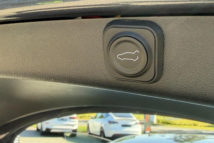 undefined Tesla Model 3 fra 2019
