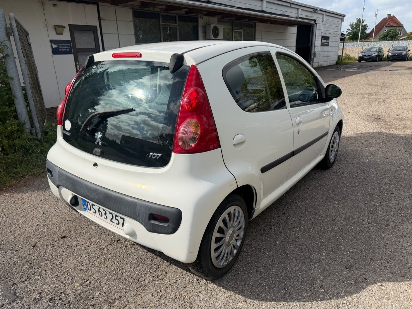 Grøn Peugeot 107 fra 2008