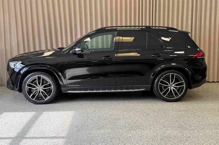 Sort Mercedes GLE350 de fra 2022