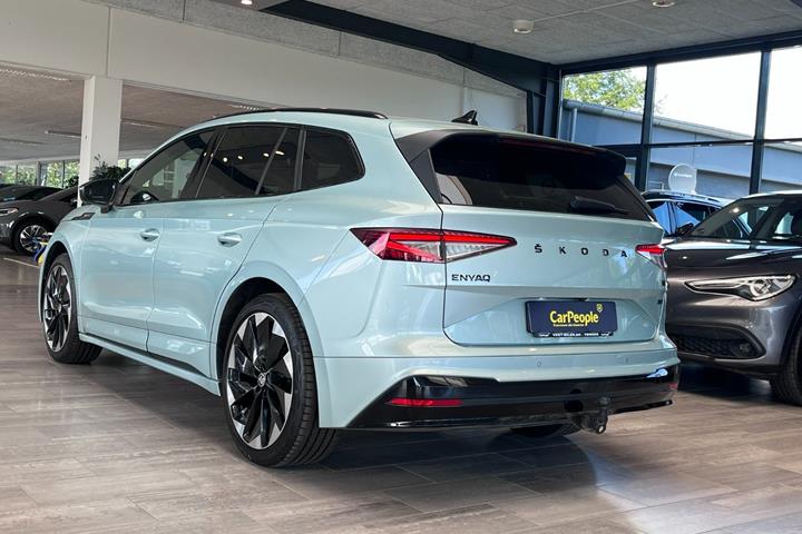 Sølv Skoda Enyaq fra 2021