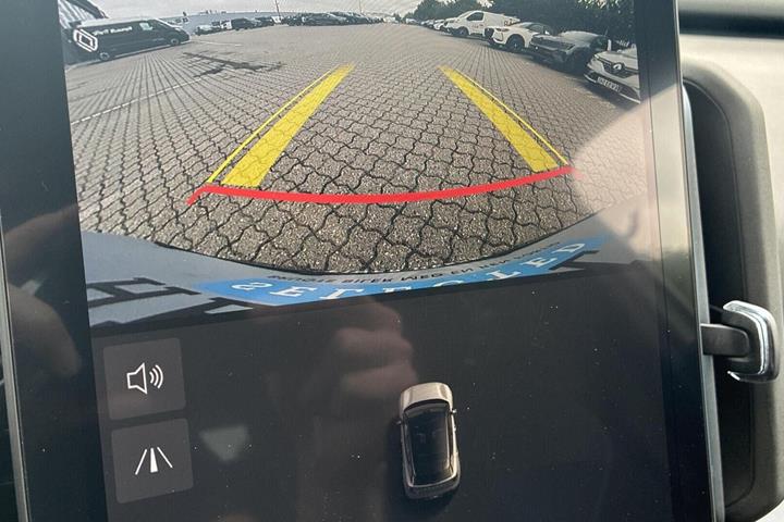 Grå Volvo EX30 fra 2024