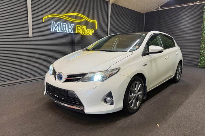 undefined Toyota Auris fra 2012