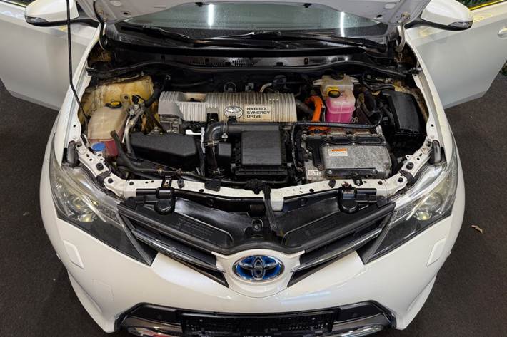 undefined Toyota Auris fra 2012