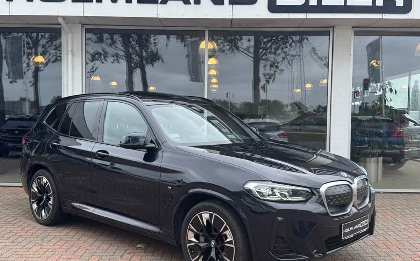 BMW iX3 Charged Plus M-Sport