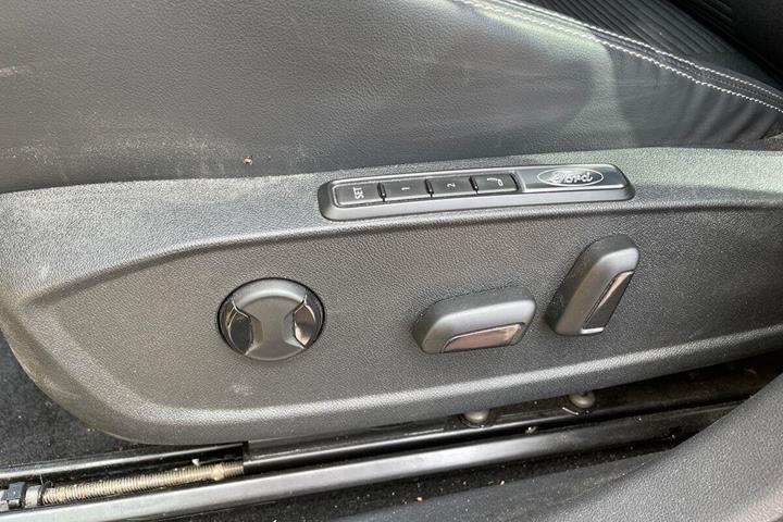 Gul Ford Capri fra 2025