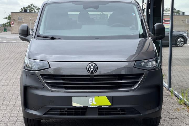 Grå VW e-Caravelle fra 2025