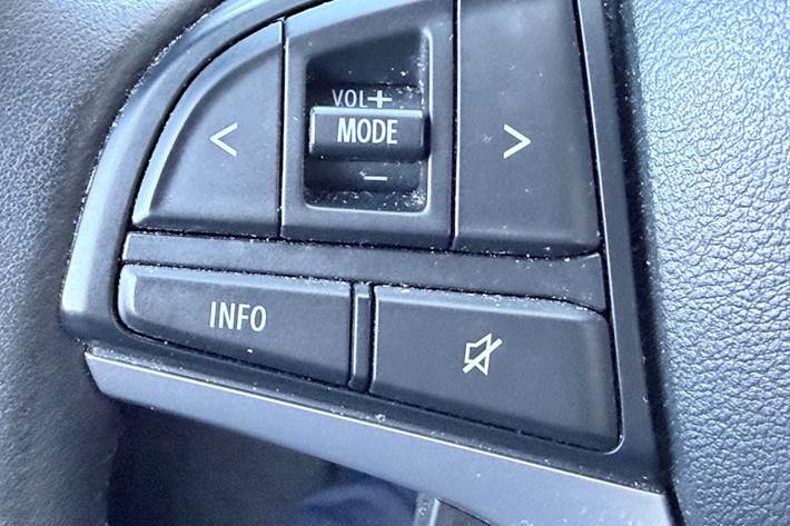 Grå Suzuki Ignis fra 2018