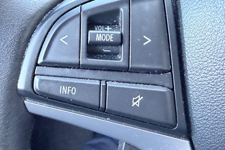 Grå Suzuki Ignis fra 2018