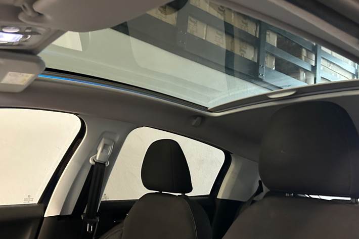 Sort Peugeot 208 fra 2018