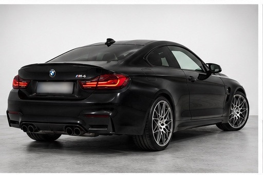 Sort BMW M4 fra 2019