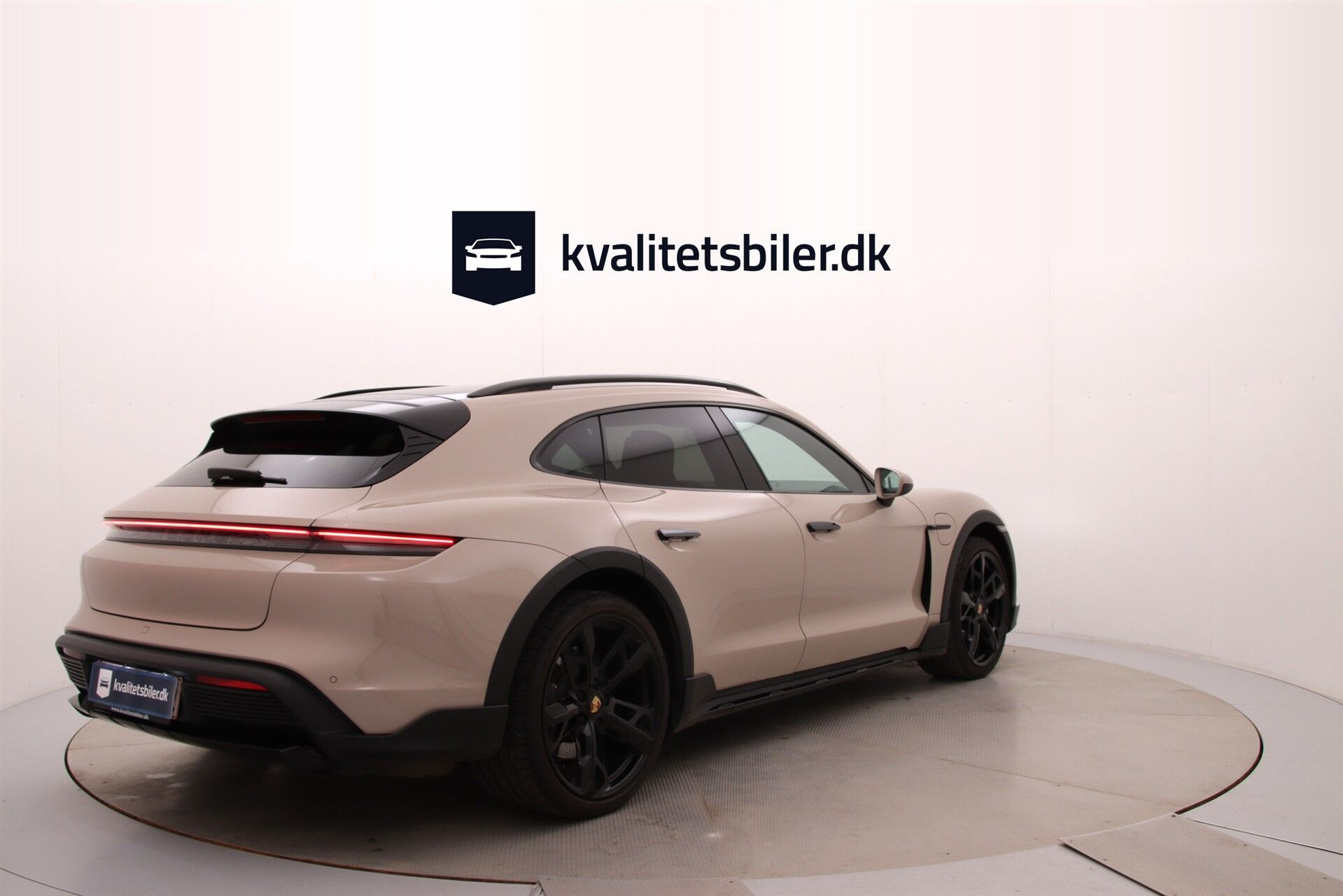 undefined Porsche Taycan fra 2023