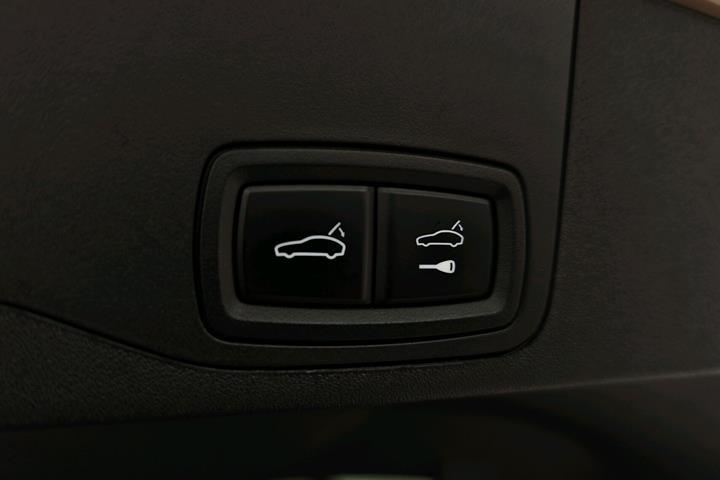 undefined Porsche Taycan fra 2023