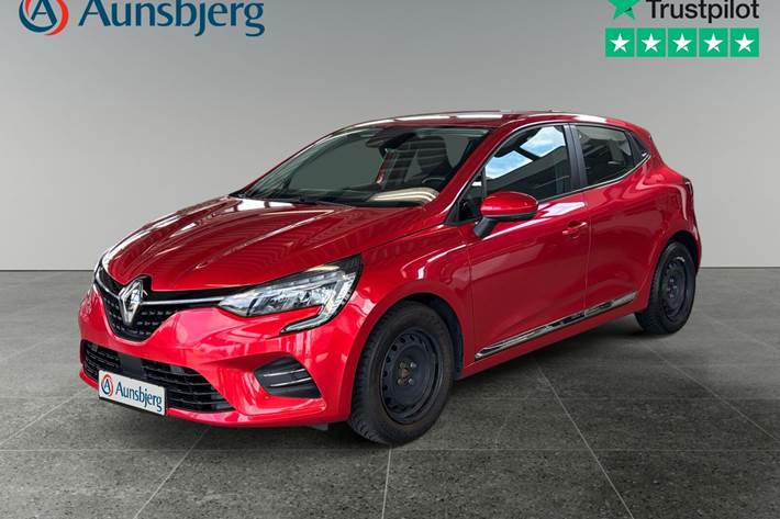 Rød Renault Clio V fra 2022