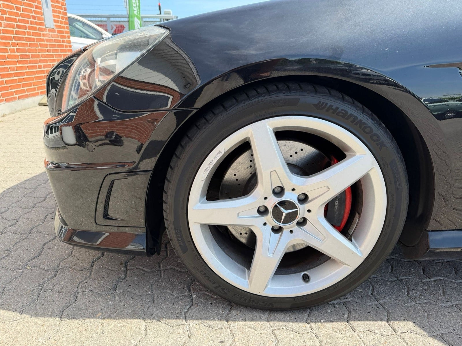Sort Mercedes SLK200 fra 2011