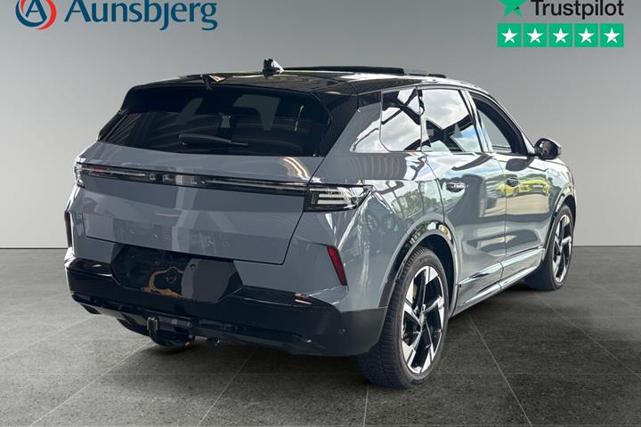 Grå Opel Grandland-e fra 2024