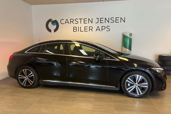 Sort Mercedes EQE 350 fra 2022