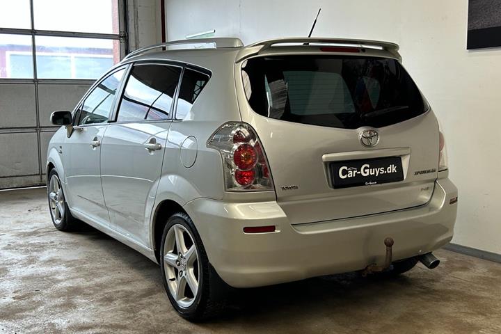 undefined Toyota Corolla Sportsvan fra 2005 set udefra