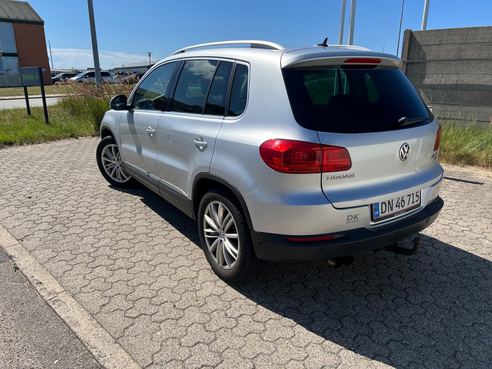 Sølv VW Tiguan fra 2013