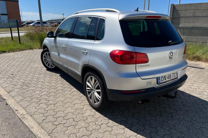 Sølv VW Tiguan fra 2013