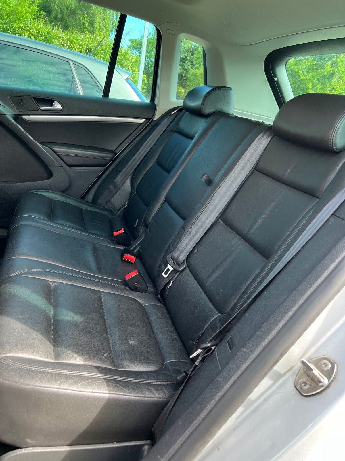 Sølv VW Tiguan fra 2013