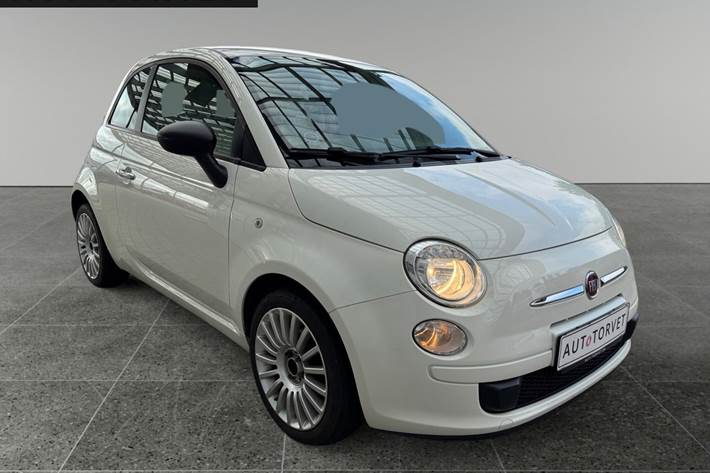 Grå Fiat 500 fra 2008