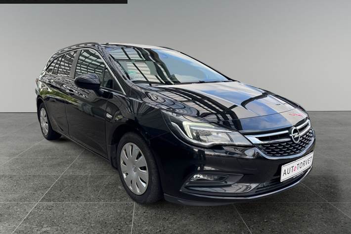 Sort Opel Astra fra 2017