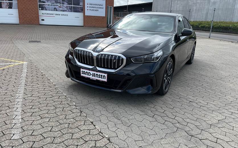 BMW i5 eDrive40 M-Sport