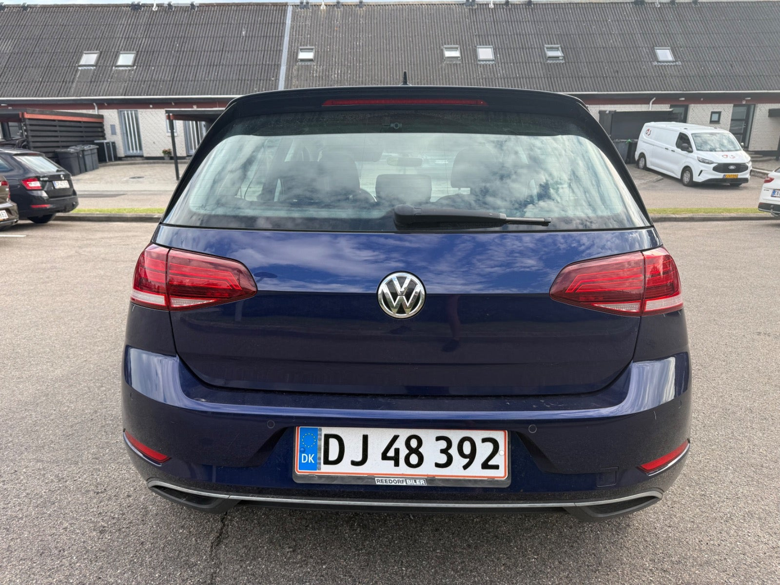 Blå VW e-Golf VII fra 2019
